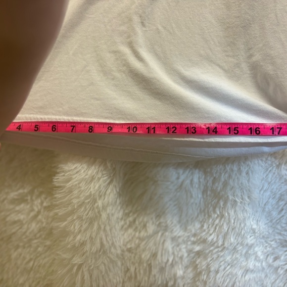 Sanrio Hello Kitty & Friends Graphic Tee | White | Large - Picture 10 of 12